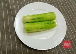 清炒青瓜的做法图解1