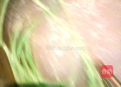 剁椒麻花豆角的做法图解2
