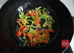 木耳炒黄花的做法图解6