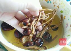 茶树菇无花果鸭汤的做法图解3