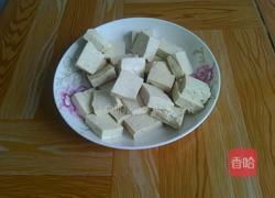 西红柿豆腐炒西兰花的做法图解3