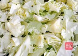 土豆白菜的做法图解1