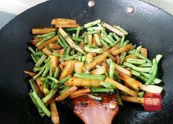 土豆炖豆角的做法图解6