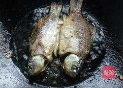 鲫鱼豆腐汤的做法图解8
