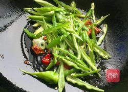 青椒炒鱼的做法图解8