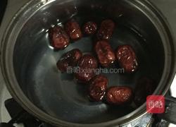 红枣水晶糕的做法图解2