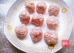 香菇肉丸汤的做法图解3