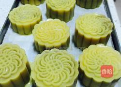 蛋黄莲蓉月饼的做法图解23