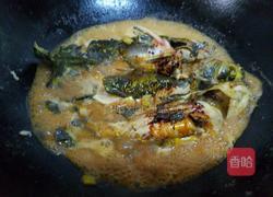 红烧咯牙鱼的做法图解5
