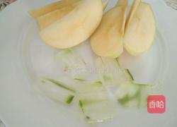 青苹果芦荟猪脊骨汤的做法图解3