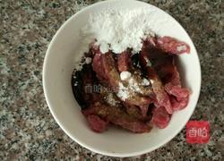 草菇蚝汁牛柳的做法图解3