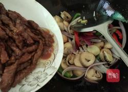 草菇蚝汁牛柳的做法图解8