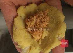 红薯肉松球的做法图解5