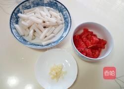 西红柿炒年糕的做法图解1