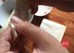 馄饨的包法的做法图解5