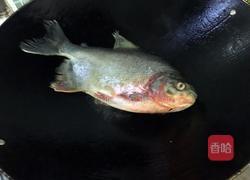 香煎武昌鱼的做法图解5