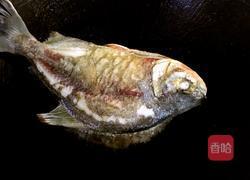 香煎武昌鱼的做法图解6