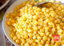 奶香玉米烙的做法图解1