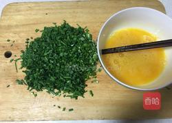 韭菜鸡蛋春卷的做法图解1