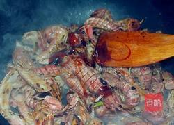 中秋吃虾欢乐一家的做法图解6