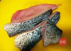 爽滑手打鱼丸的做法图解1