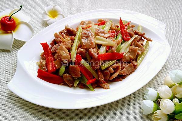 西芹炒肉片