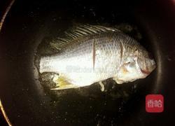 煎海鱼的做法图解2