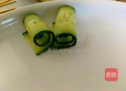 凉拌黄瓜海蜇皮的做法图解2