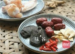 何首乌炖鸡的做法图解1