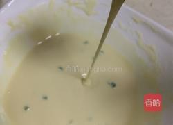 香煎糯米鸡蛋饼的做法图解3