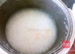 虾米瘦肉粥的做法图解5