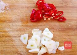 扇贝丁炒鸡蛋的做法图解4