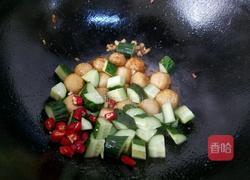 黄瓜炒鱼丸的做法图解7