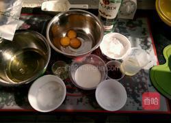 蔓越莓糯米戚风蛋糕的做法图解1