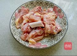 黄焖土鸡的做法图解1