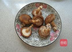 黄焖土鸡的做法图解2