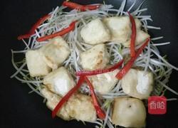 豆腐炒豆芽的做法图解7