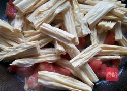 西红柿烧腐竹的做法图解6