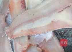 腌腌菜酸菜鱼的做法图解1