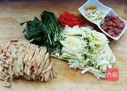 家常四鲜炒饼的做法图解1