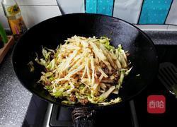 家常四鲜炒饼的做法图解6