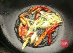 丝瓜木耳的做法图解3