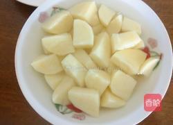 小土豆红烧肉的做法图解5