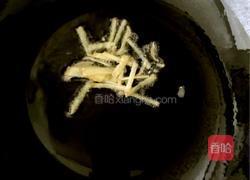 虾仁韭菜的做法图解4