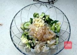 海蜇拌黄瓜的做法图解2
