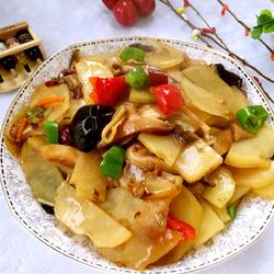 榛蘑炒土豆片的做法[图]