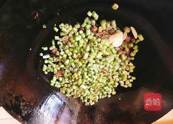 牛肉炒豇豆的做法图解7