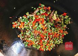 牛肉炒豇豆的做法图解9