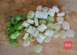 鸡蛋炒馍的做法图解5