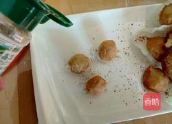 炸鱼丸的做法图解9